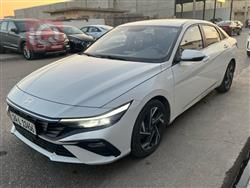 هیوندای ئەلەنترا